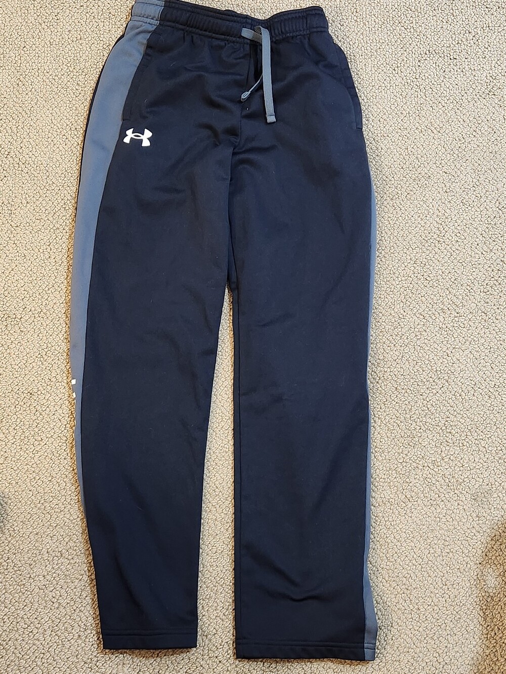Brand New No Tags Boys Under Armour Youth Medium